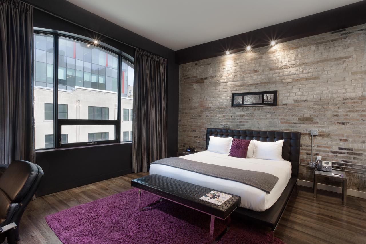 Metro Hotel 4*