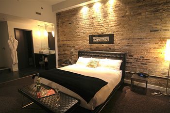 Metro 4* London
